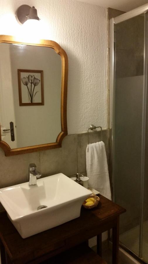 Ana'S Guest House Chambres D'Hotes 阿尔卑斯 外观 照片